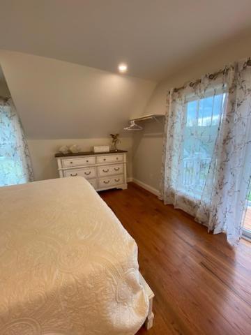Homestay Gray's Manor - Memphremagog *